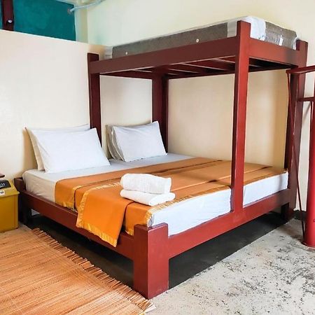 Lexias Hostel And Workspace - Siargao Catangnan Bagian luar foto